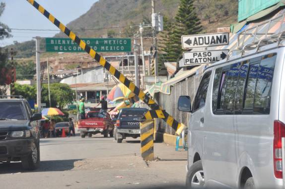 Fronteira da Guatemala com o México, chegando à América do Norte! (em La Mesilla)